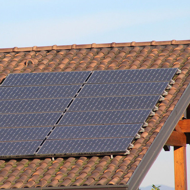 400W Photovoltaic Half Cell Mono Stock PV Solar Panel với hộp kết nối IP67